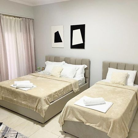 Chlo Apartment 1 Tirane Exterior foto